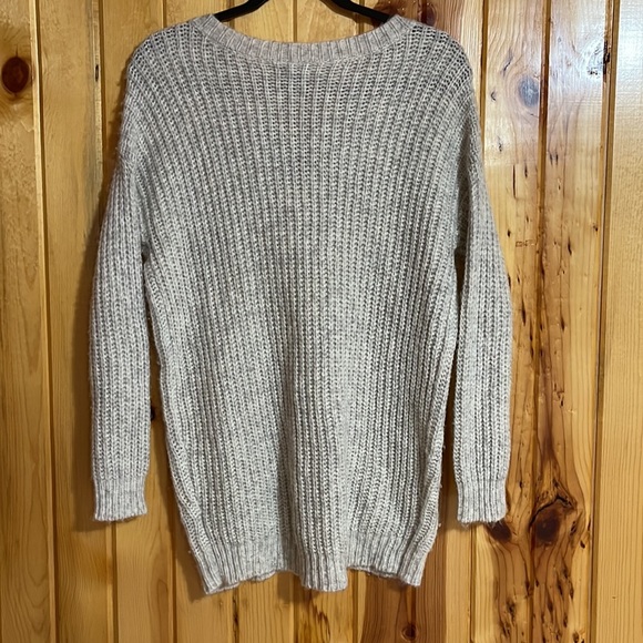 Aerie Women's Grey and White Wool and Alpaca Blend Lace up Front Sweatshirt. - Picture 3 of 4